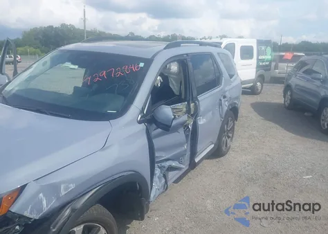 2024 Honda Pilot Touring z USA, uszkodzony, nr VIN 5FNYG1H75RB026002